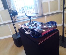 Mischpult Technik von DJ Tors auf einer Hochzeit